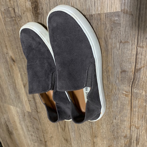 Steve Madden Shoes - Picture 2 of 4